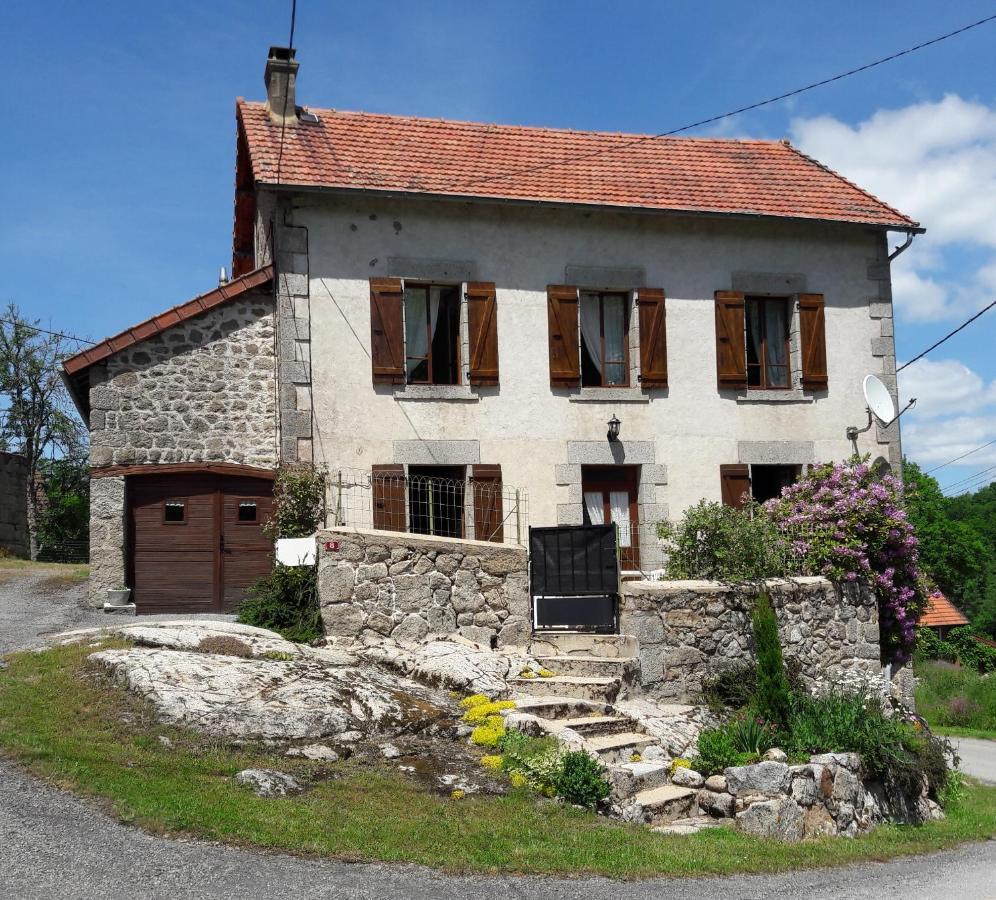 La Maison Du Mas Rando Saint-Georges-Nigremont Exterior photo