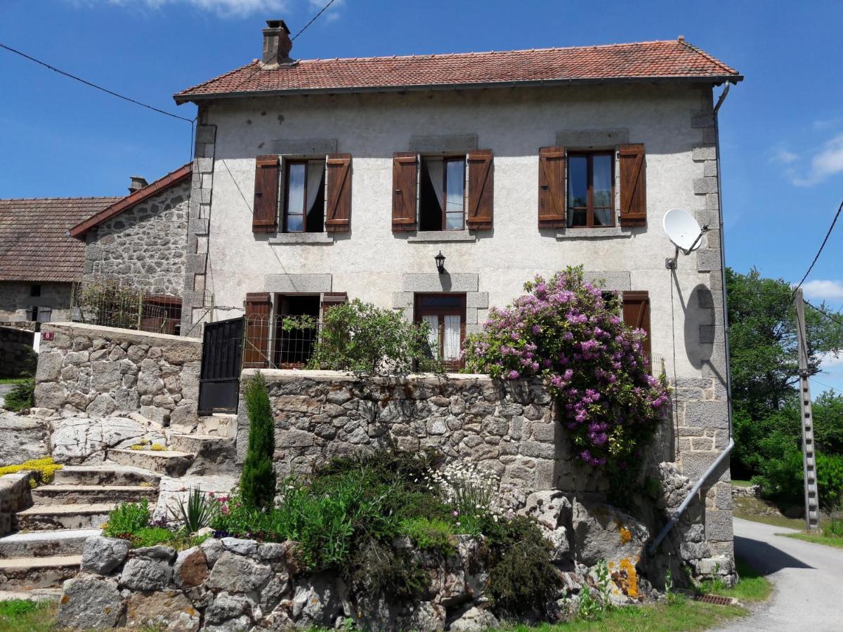 La Maison Du Mas Rando Saint-Georges-Nigremont Exterior photo